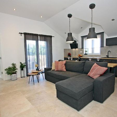 Apartman Gajka Supetar Exterior photo