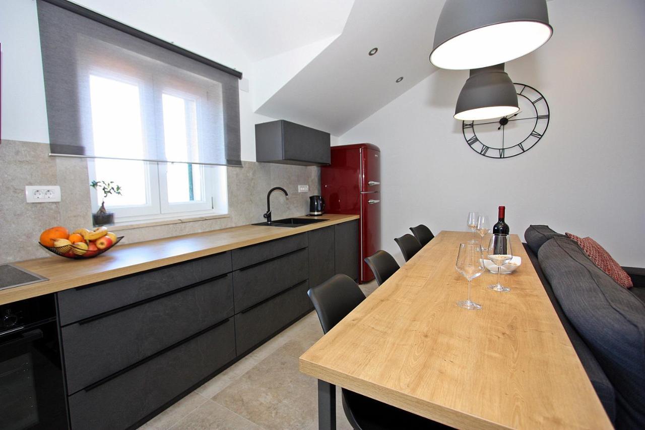Apartman Gajka Supetar Exterior photo