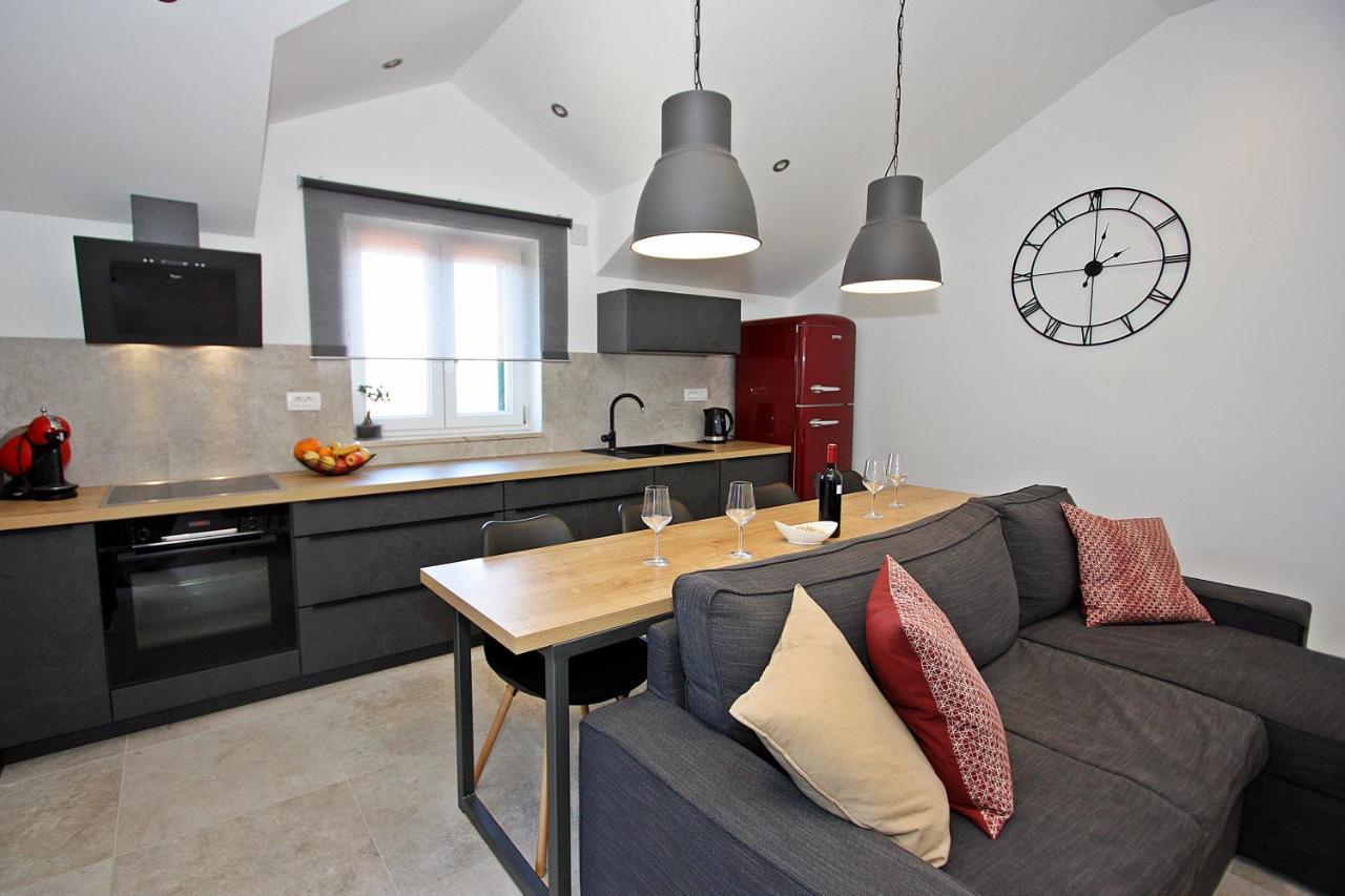 Apartman Gajka Supetar Exterior photo